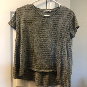 Gray top